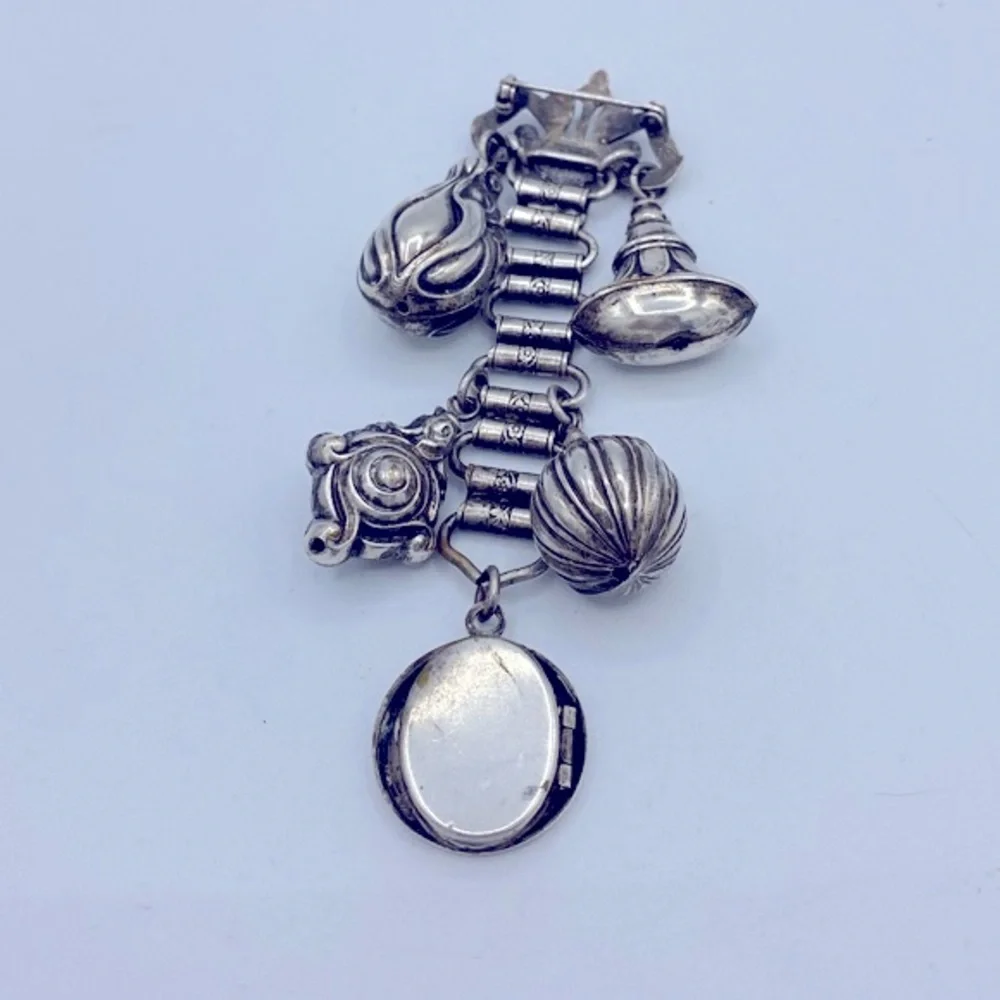 Vintage SilverTone Dangling Charm And Locket Brooch Very Unique 4 1/2” Long - Picture 4 of 9